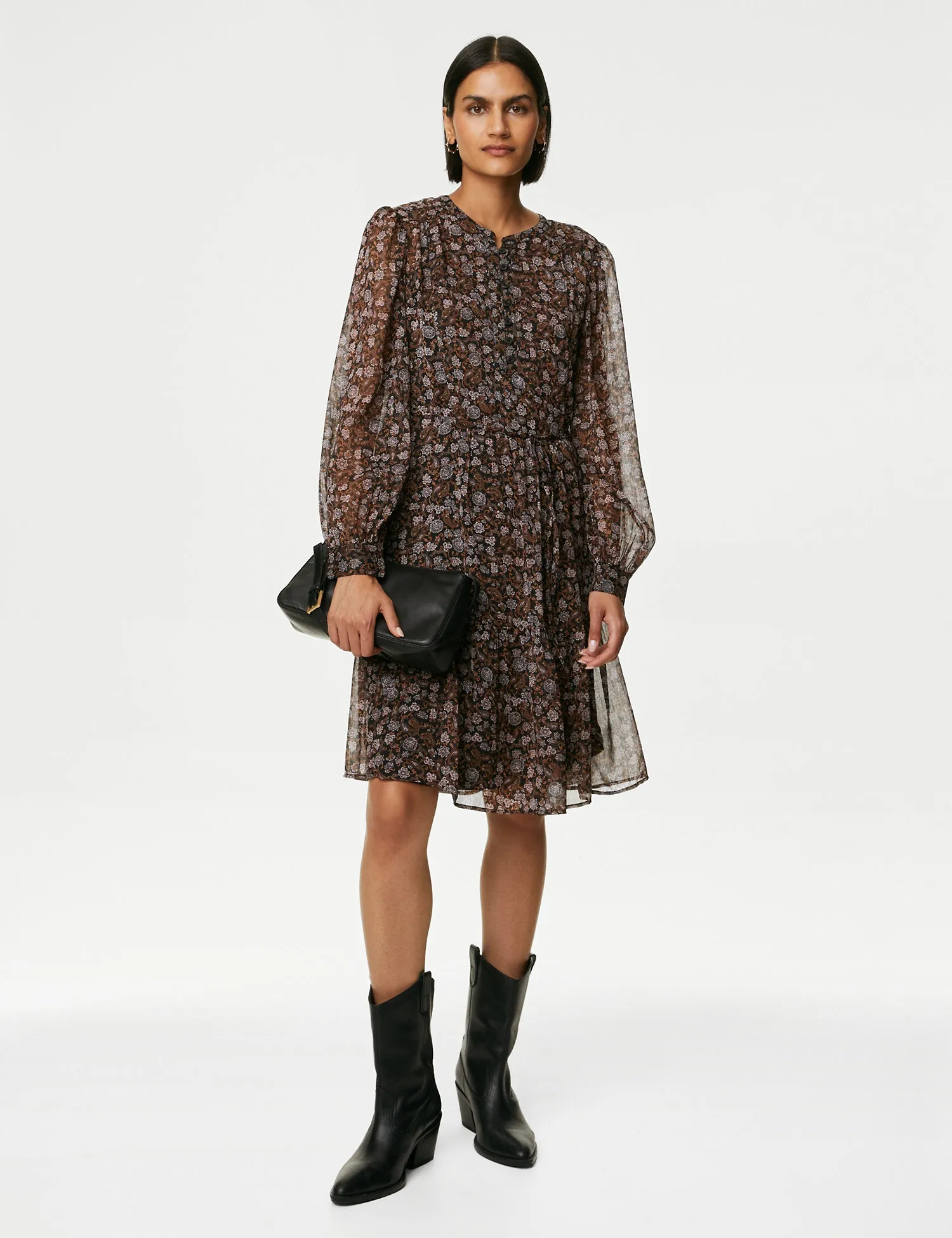 Printed V-Neck Knee Length Smock Dress