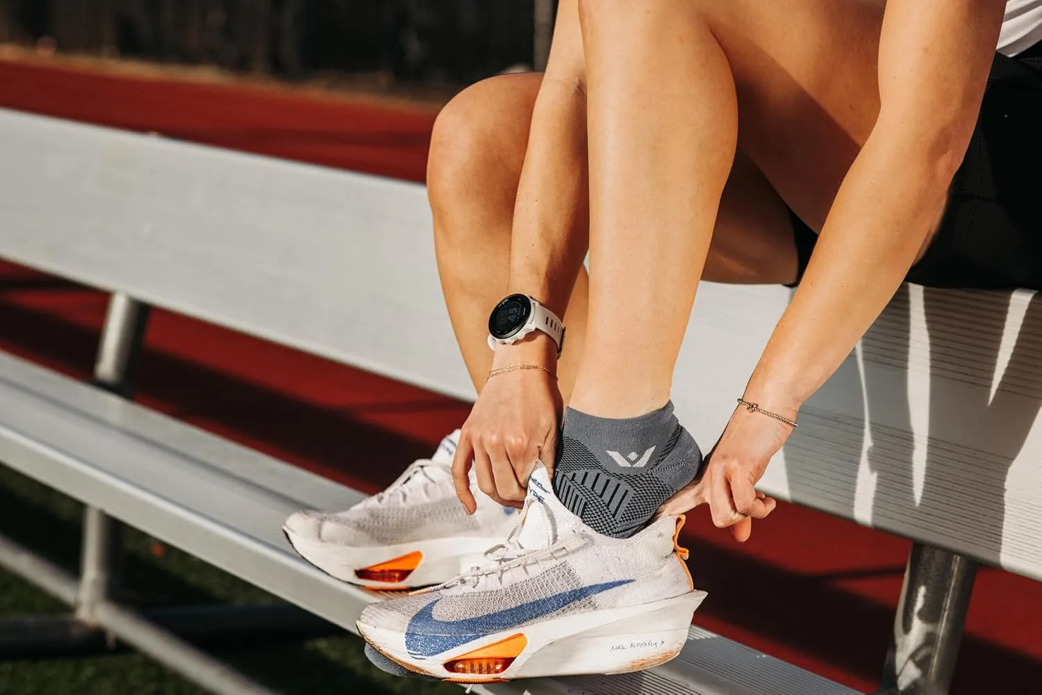 Swiftwick- ASPIRE ZERO Running & Cycling Socks